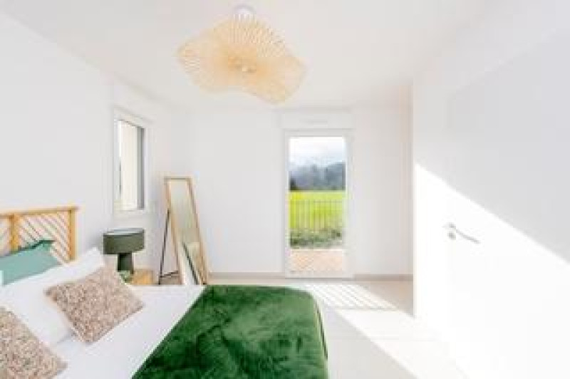 FENETRE SUR ALPILLES