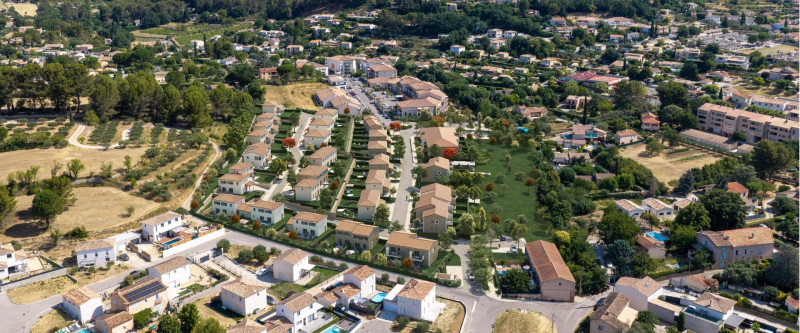 LE DOMAINE DE JEAN - maisons