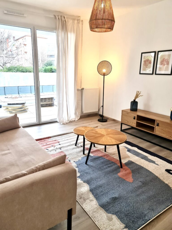 Les Allées Perroncel