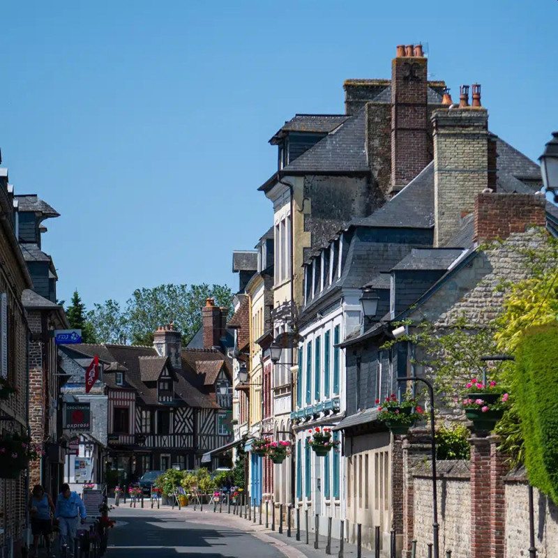 Symone By Adonis Touques